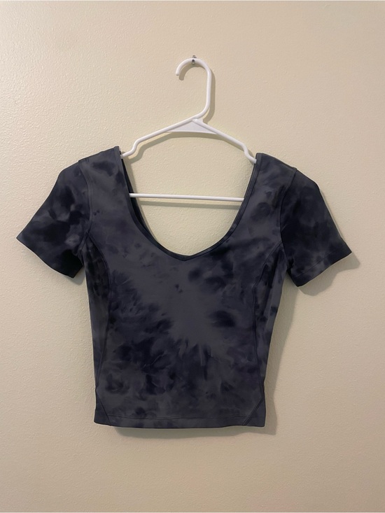 lululemon athletica Tops - Lululemon diamond dye align t-shirt (Size 2)